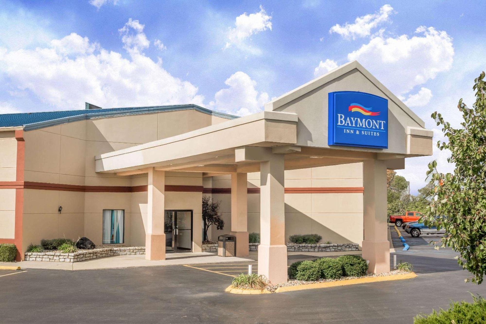 Baymont By Wyndham Greensburg Zewnętrze zdjęcie